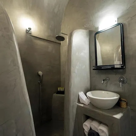 Modernity מלון דירות 4*