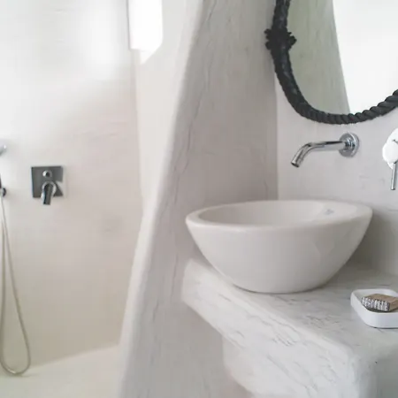 Modernity סנטוריני