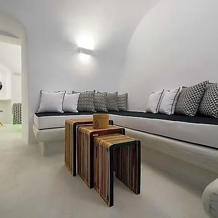 Modernity Ξενοδοχείο με διαμερίσματα Φηρά
