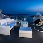 Modernity 4* Fira (Santorini)